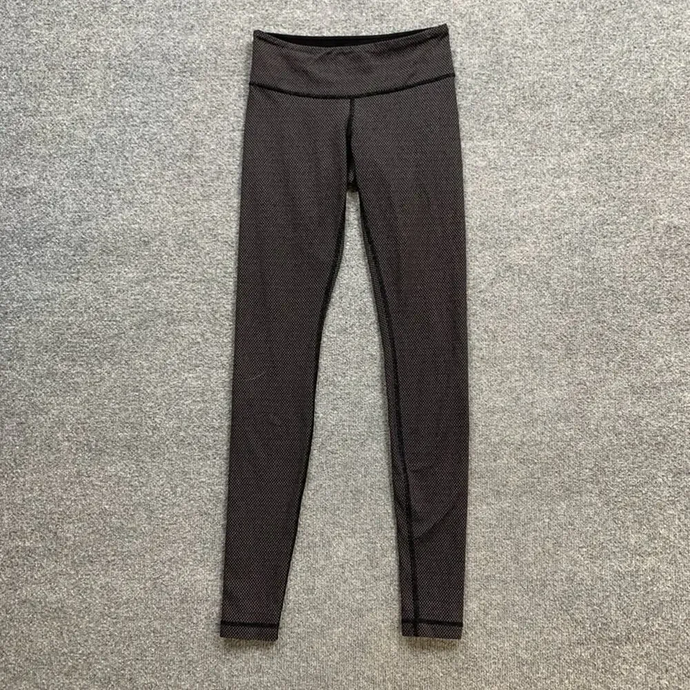 Lululemon Leggings Womens 4 Black White Wunder Under Printed Crop Workout Yoga